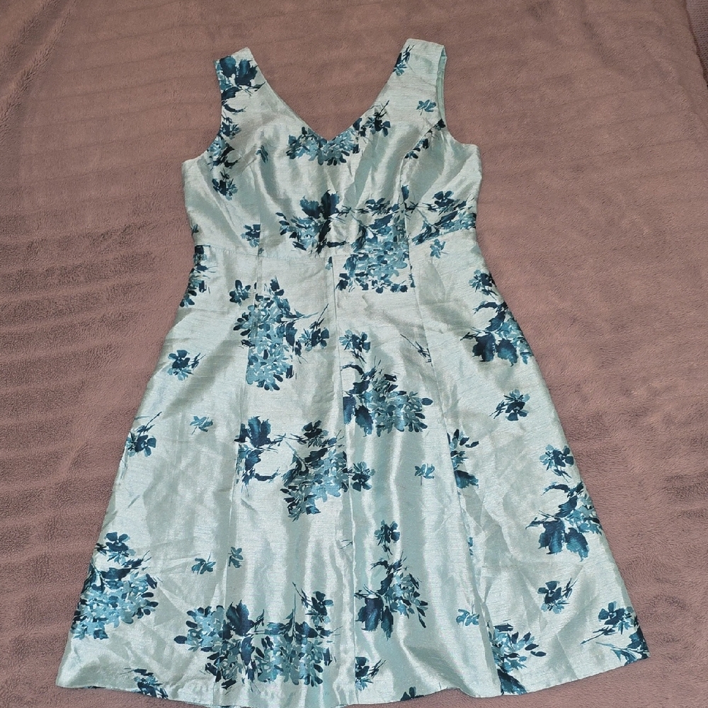 Bahari Teal Floral Midi Dress Size 8 Gorgeous!
